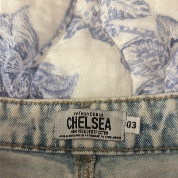 Refuge Blue Distressed Jean Shorts - Picture 2 of 3